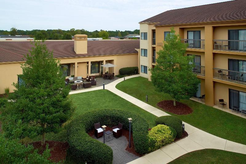 酒店 Courtyard By Marriott Fayetteville