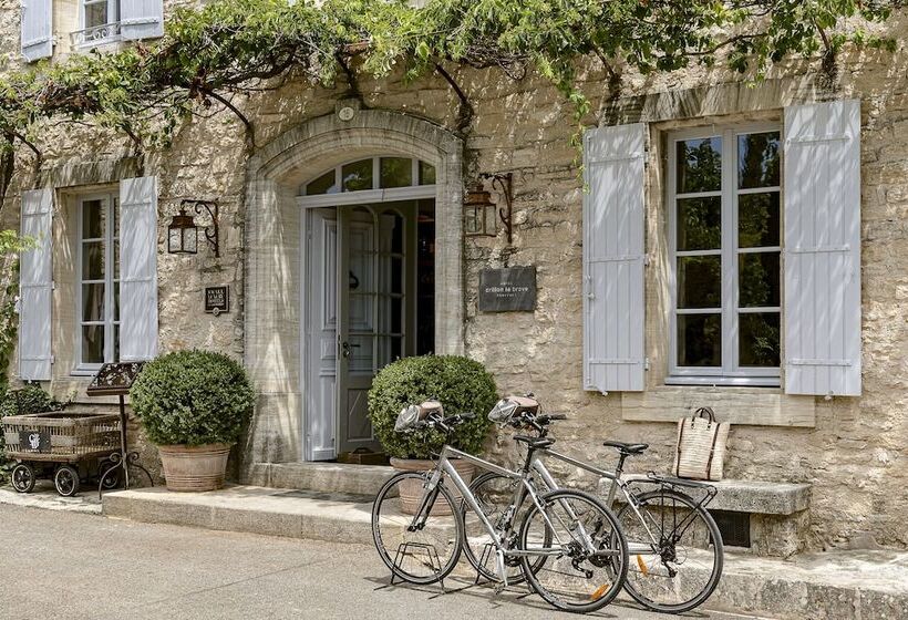 فندق Crillon Le Brave