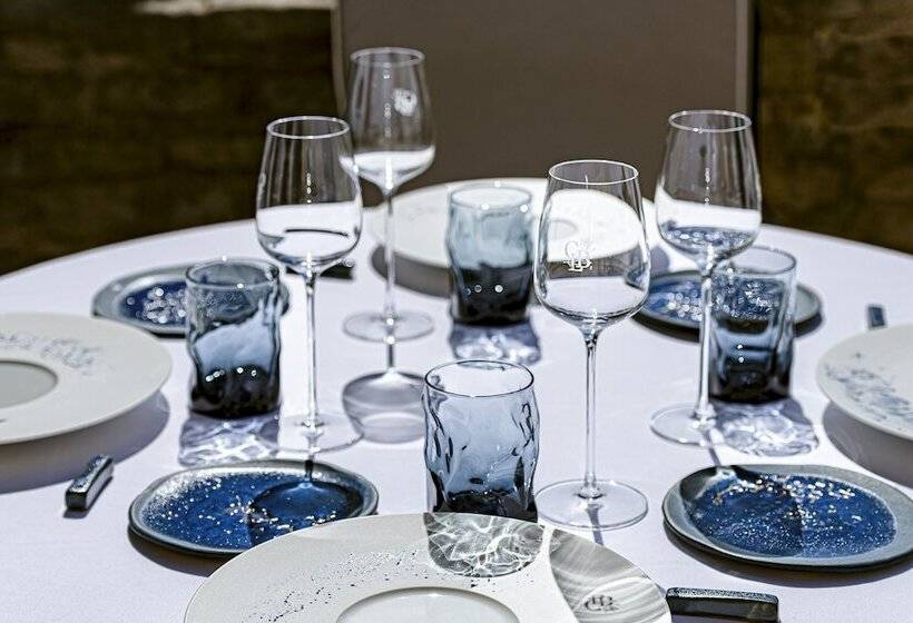 فندق Crillon Le Brave