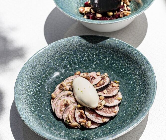 فندق Crillon Le Brave