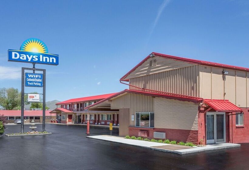 בית מלון כפרי Days Inn By Wyndham Elko