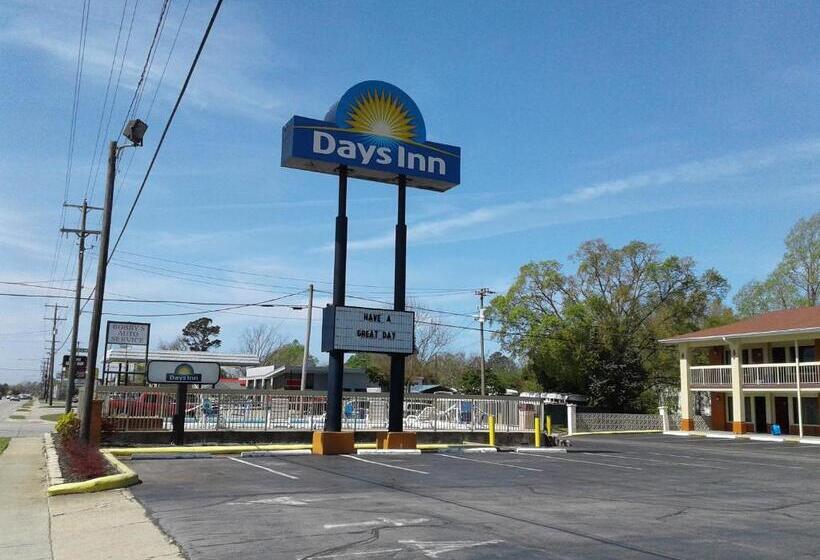 فندق Days Inn By Wyndham Jacksonville Nc
