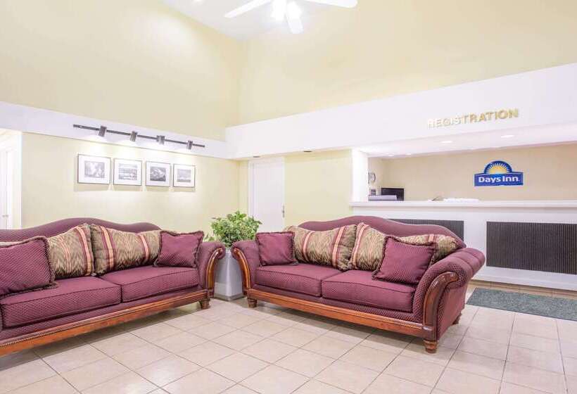 فندق Days Inn By Wyndham Spartanburg Waccamaw