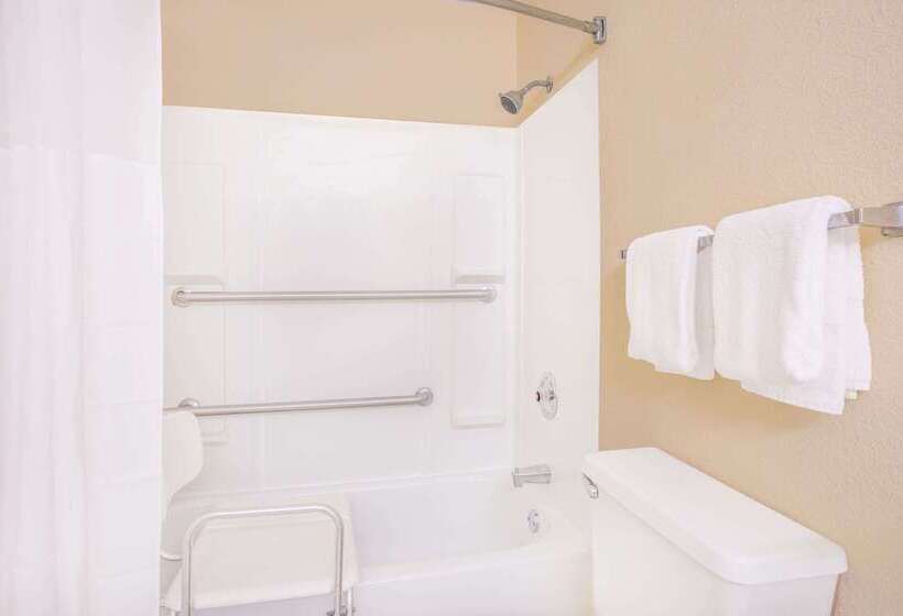 فندق Days Inn By Wyndham Spartanburg Waccamaw