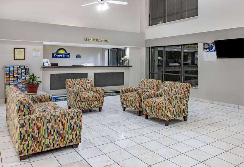 فندق Days Inn By Wyndham Spartanburg Waccamaw