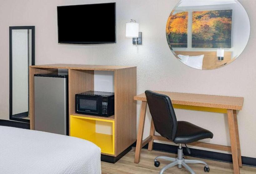 فندق Days Inn By Wyndham Spartanburg Waccamaw