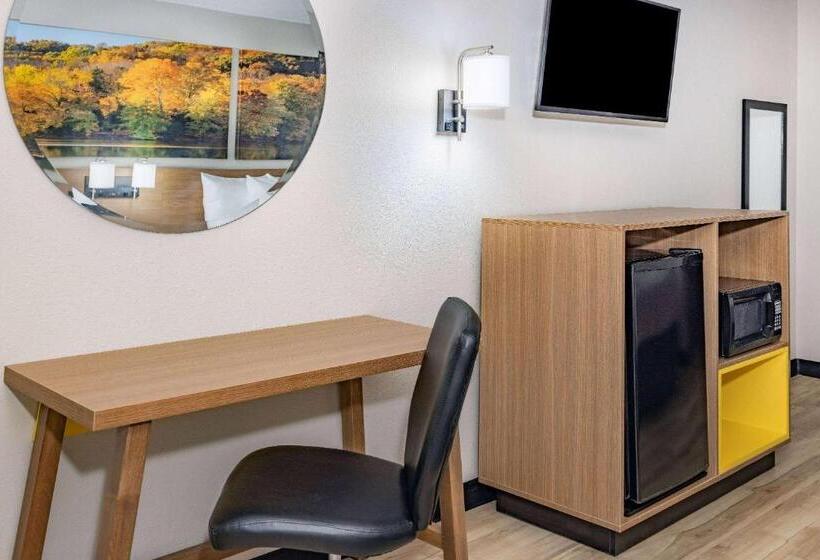 فندق Days Inn By Wyndham Spartanburg Waccamaw