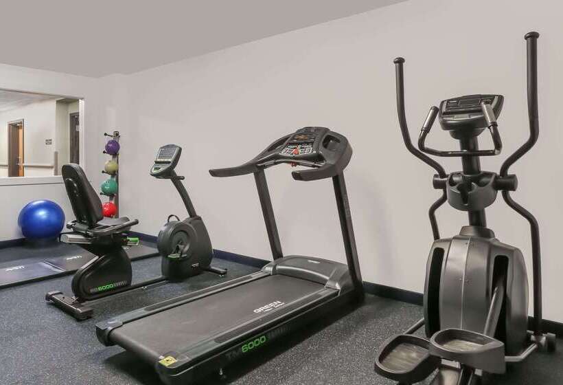 فندق Days Inn By Wyndham West Yellowstone