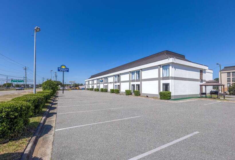 酒店 Days Inn & Suites By Wyndham Fort Bragg/cross Creek Mall