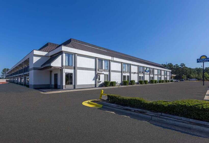 酒店 Days Inn & Suites By Wyndham Fort Bragg/cross Creek Mall