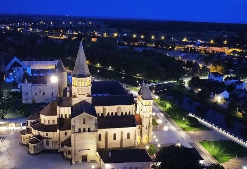 호텔 De La Basilique