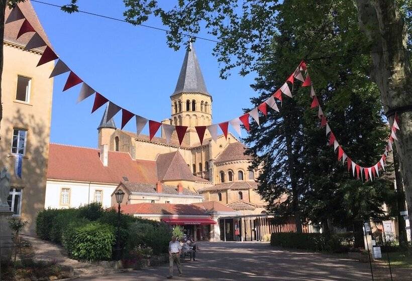 호텔 De La Basilique