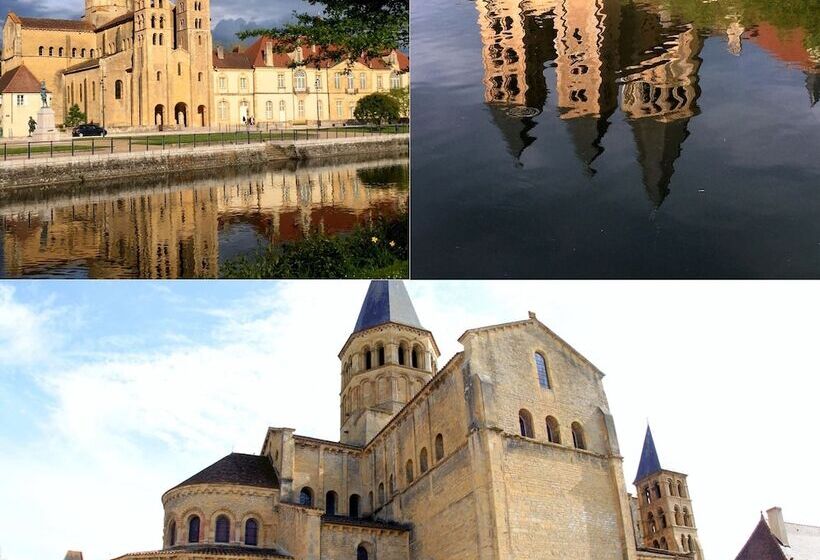 호텔 De La Basilique