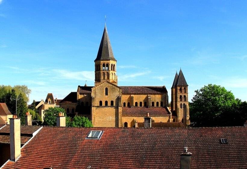 호텔 De La Basilique