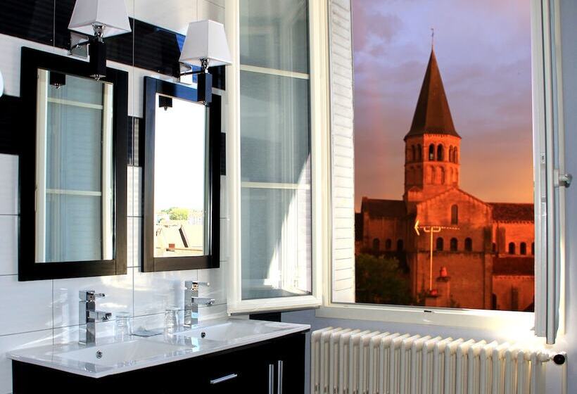 호텔 De La Basilique