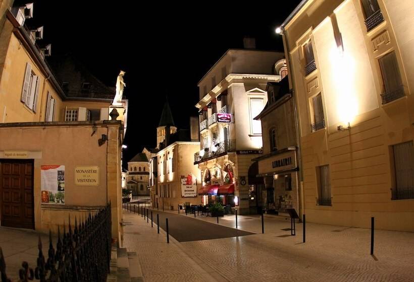 호텔 De La Basilique