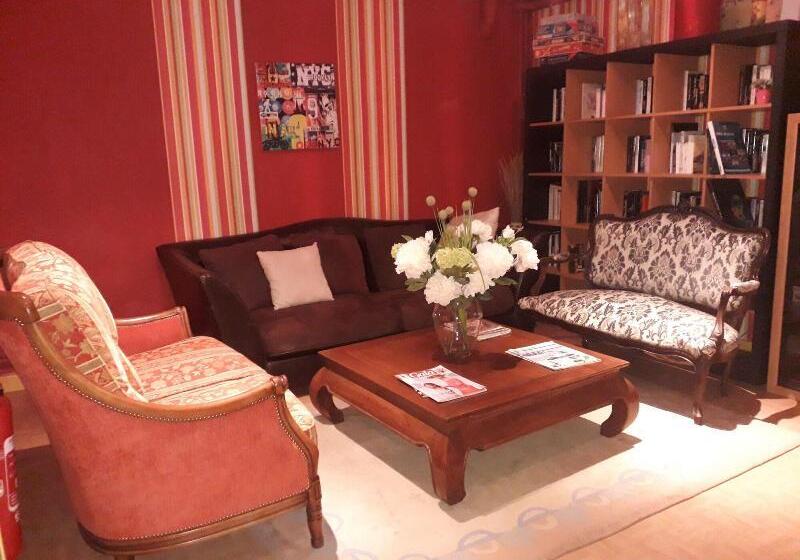 فندق Des Jacobines