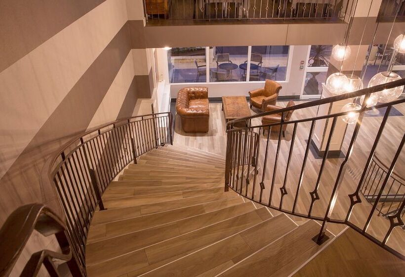 호텔 Domaine Du Revermont Logis