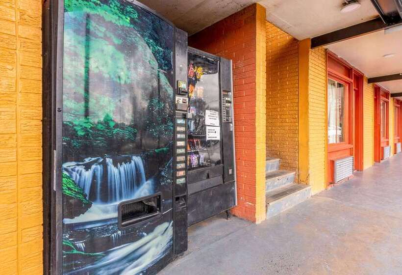 호텔 Econo Lodge Charlotte Airport Area