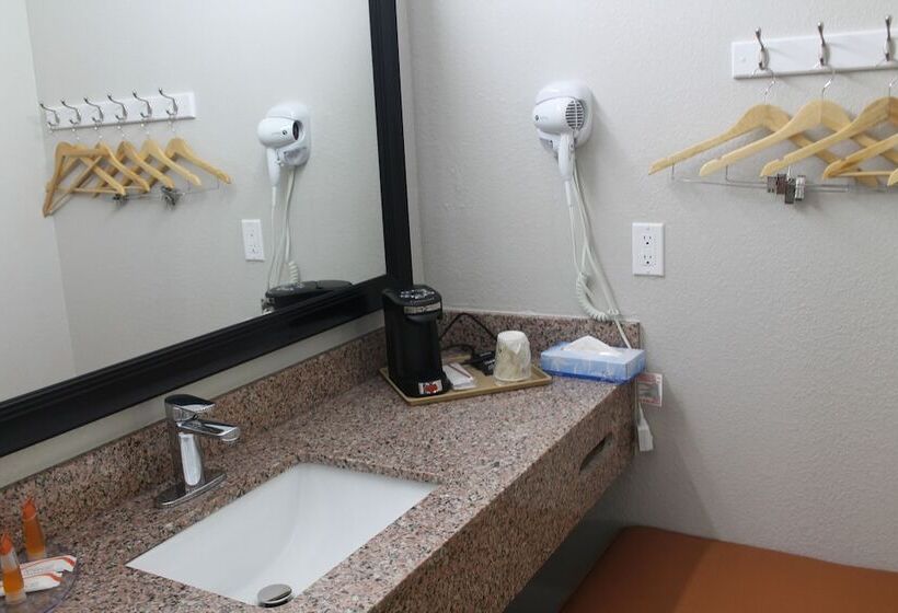 فندق Econo Lodge Cheraw Market Street