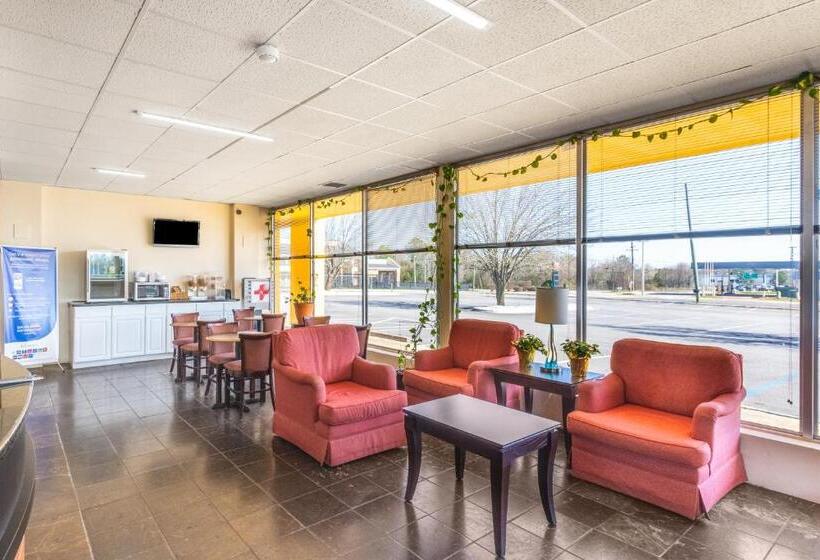 ホテル Econo Lodge