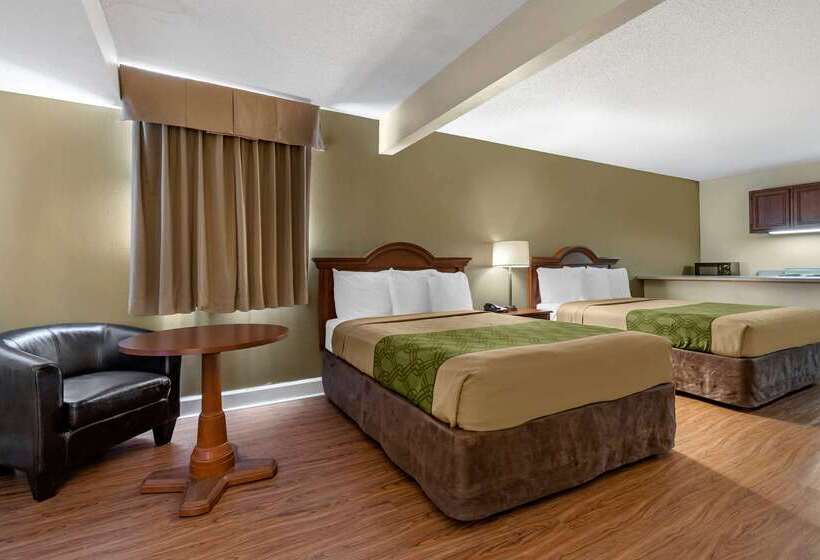 فندق Econo Lodge Inn & Suites