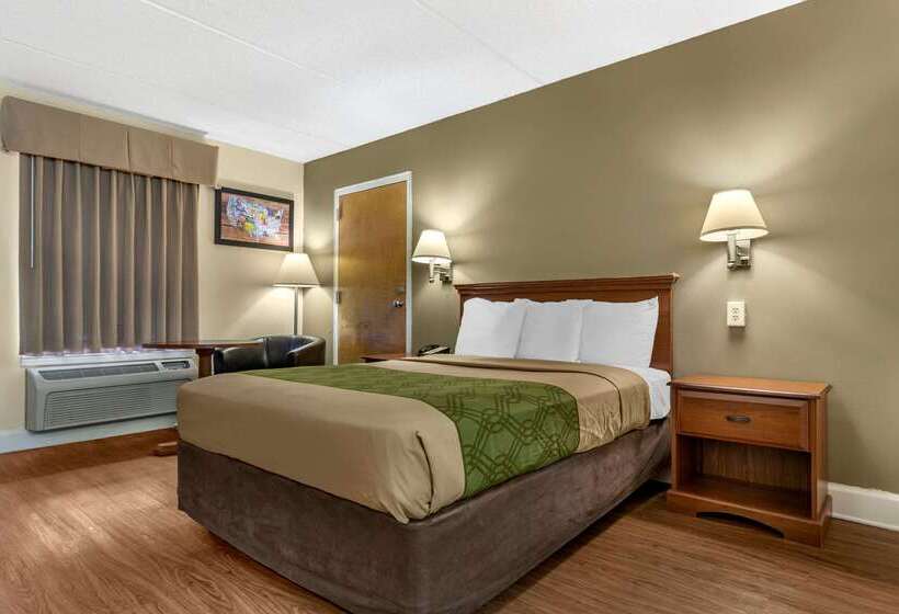 فندق Econo Lodge Inn & Suites