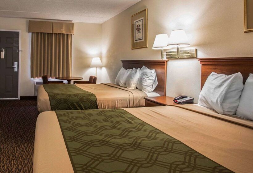 فندق Econo Lodge Inn & Suites
