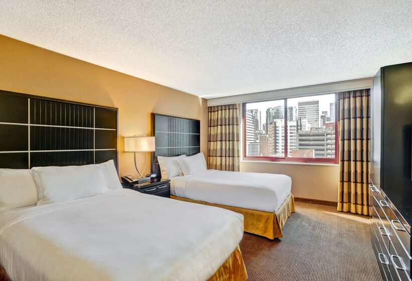 هتل Embassy Suites By Hilton Chicago Downtown River North