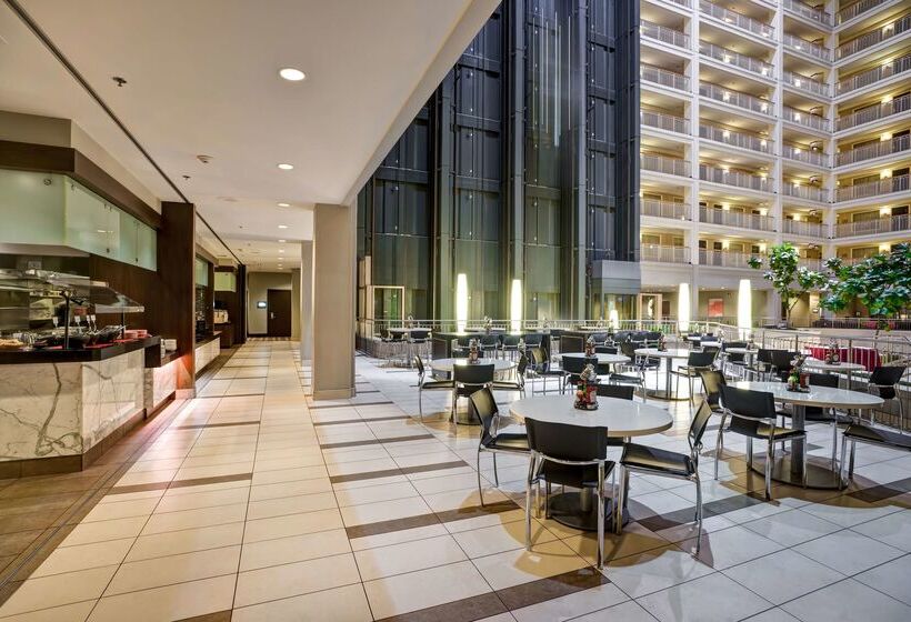 هتل Embassy Suites By Hilton Chicago Downtown River North