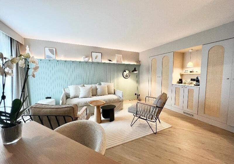 Отель Emeria Dinard Thalasso Spa