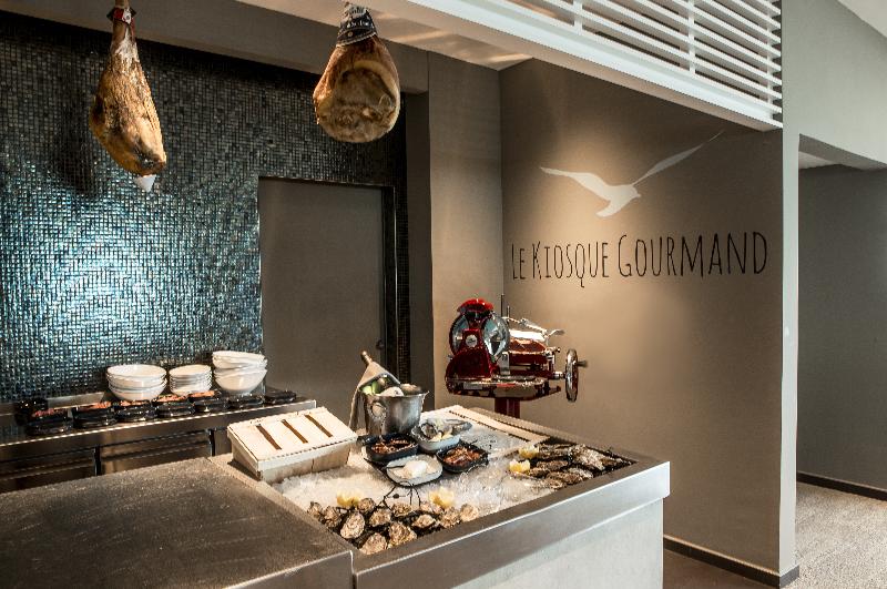 Отель Emeria Dinard Thalasso Spa