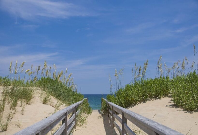 فندق The First Colony Inn