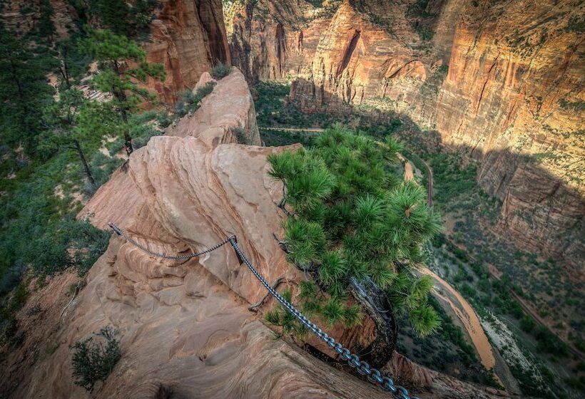 فندق Flanigan`s Resort And Spa