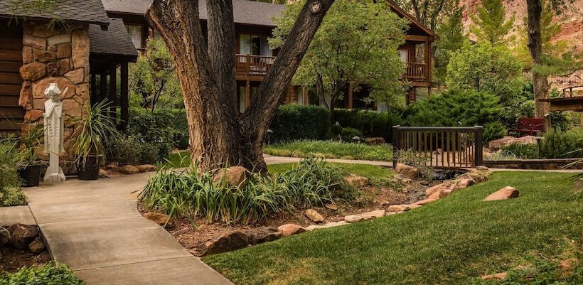 فندق Flanigan`s Resort And Spa