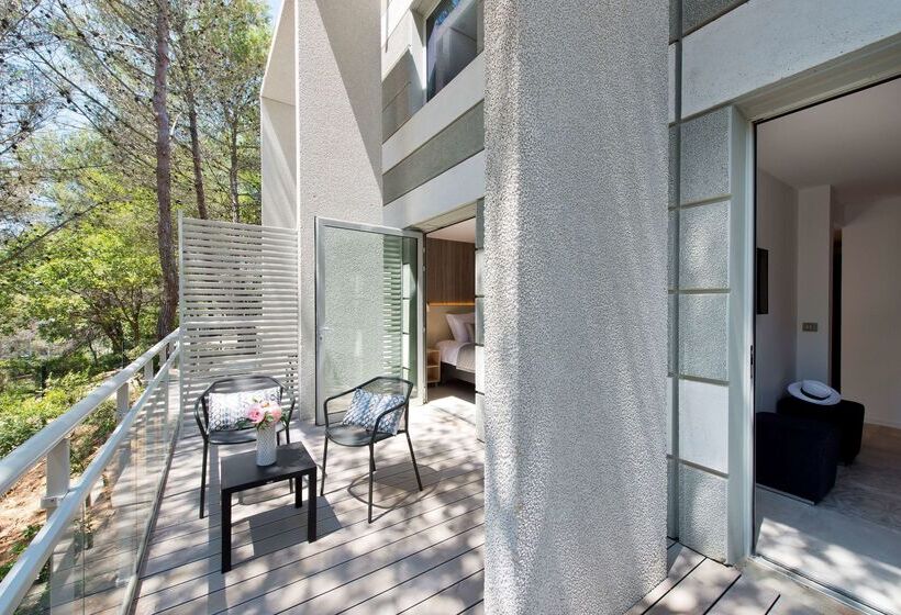 Golden Tulip Sophia Antipolis   Hotel & Spa