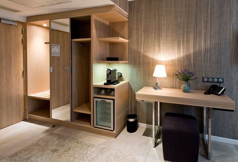 Golden Tulip Sophia Antipolis   Hotel & Spa