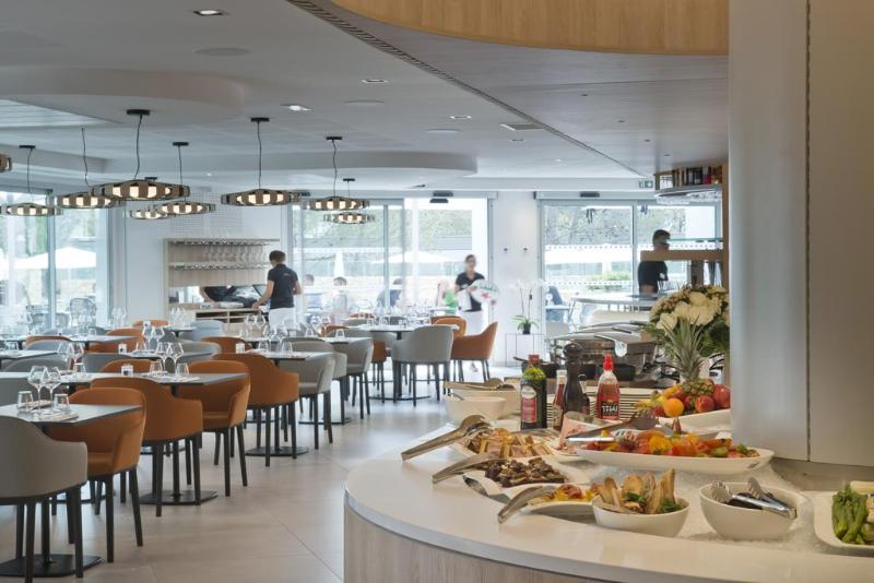 Golden Tulip Sophia Antipolis   Hotel & Spa