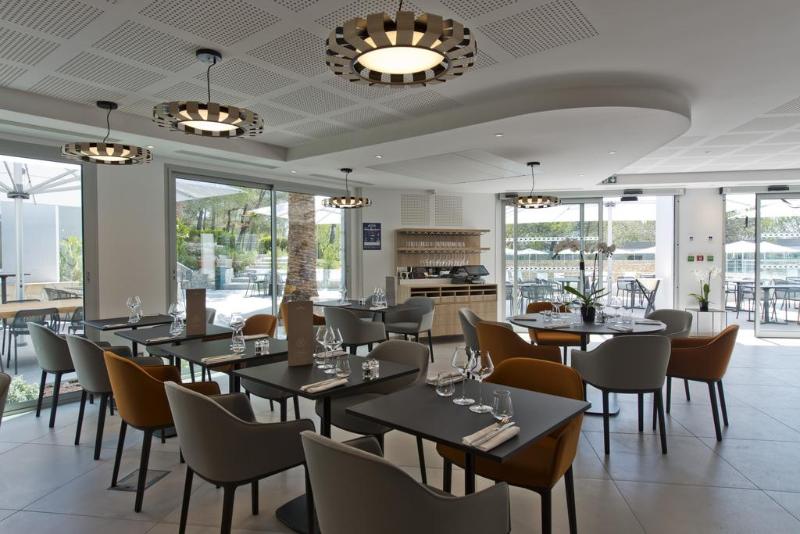 Golden Tulip Sophia Antipolis   Hotel & Spa