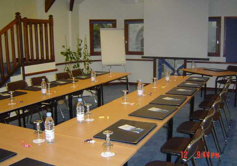 בית מלון כפרי Grand Hôtel Bénodet Abbatiale Riviera Bretonne