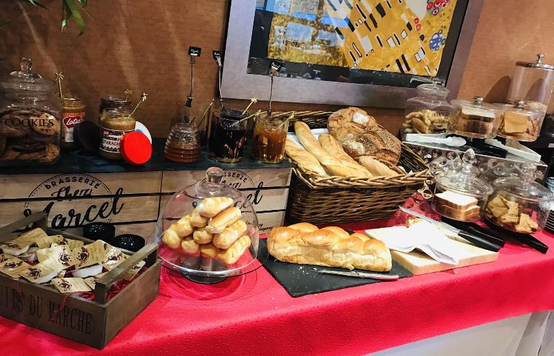 هتل Grand Hôtel De Nîmes 4 étoiles