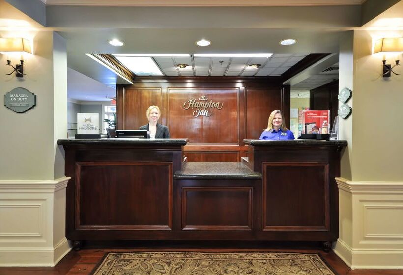 ホテル Hampton Inn Charleston Historic District