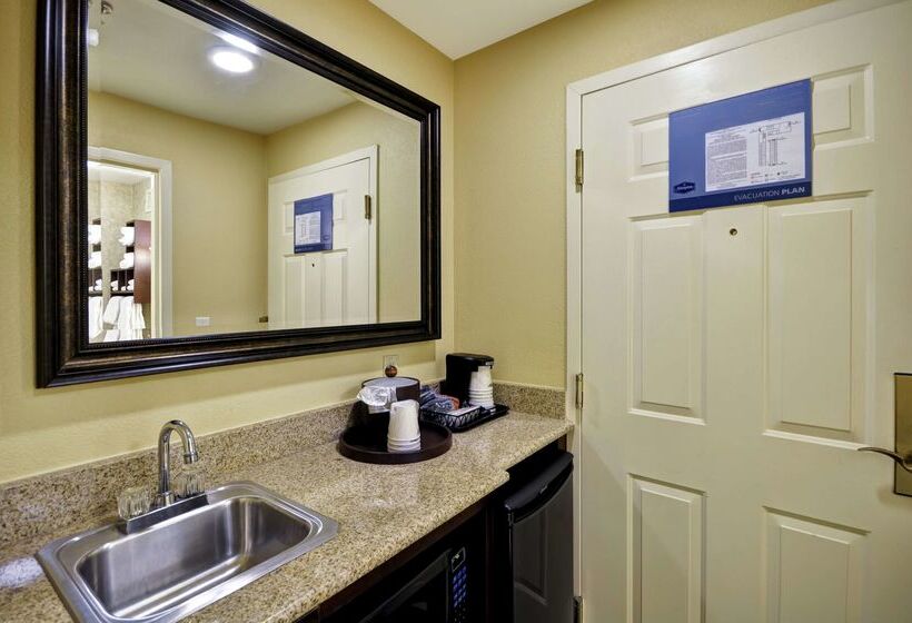 هتل Hampton Inn Charleston Historic District