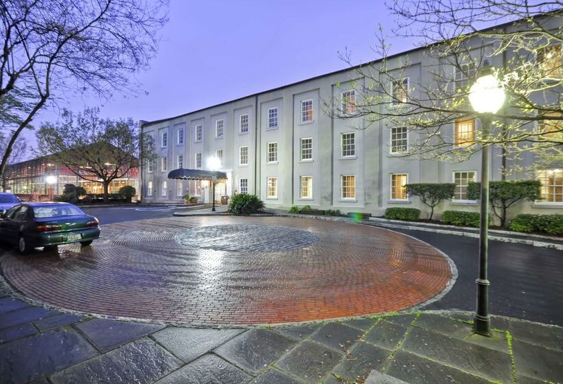 ホテル Hampton Inn Charleston Historic District