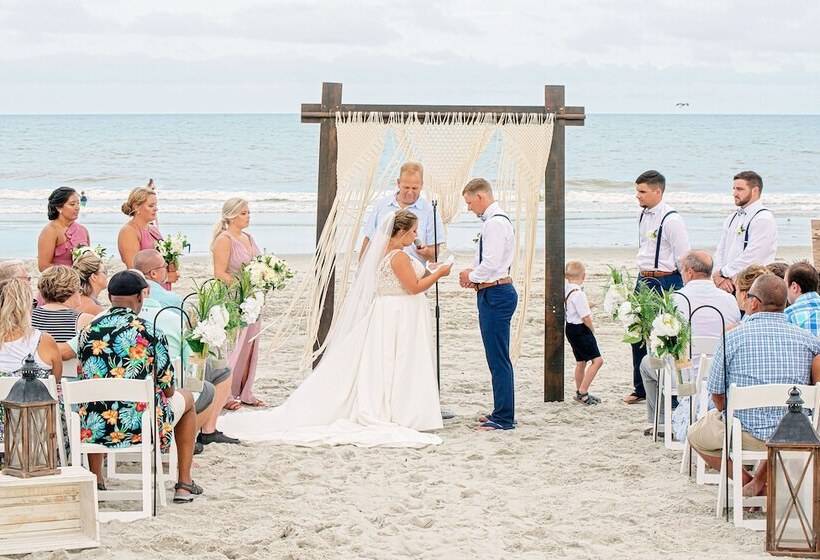 ホテル Holiday Inn Resort Oceanfront At Surfside Beach, An Ihg