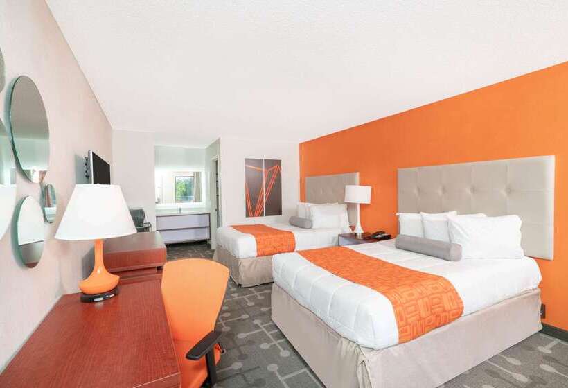 ホテル Howard Johnson By Wyndham Aiken