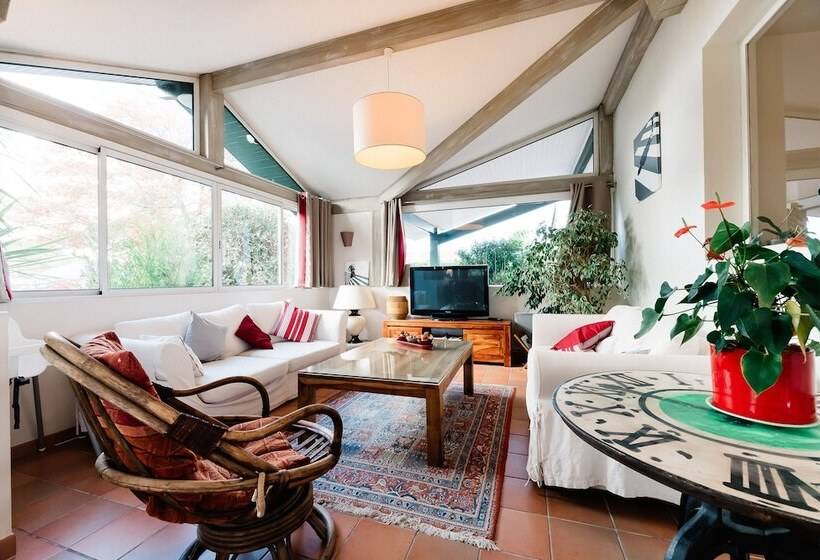 בית מלון כפרי Hôtel Laminak, The Originals Relais