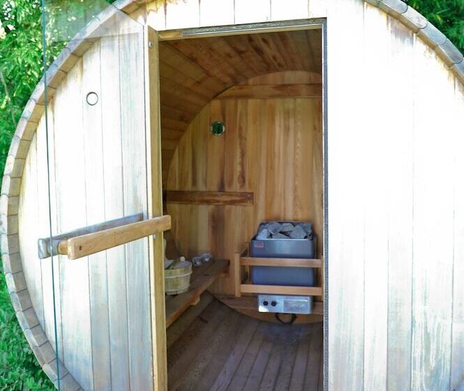 בית מלון כפרי Hôtel Laminak, The Originals Relais