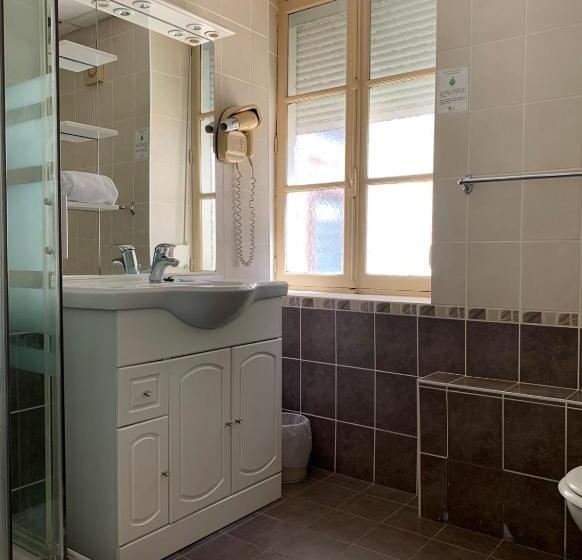 ホテル Hôtel Le Thurot