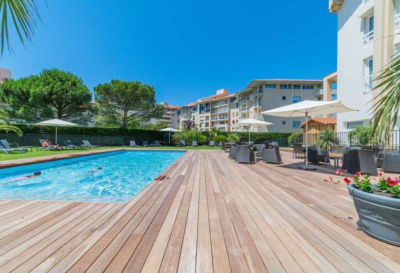 בית מלון כפרי Hôtel Littéraire Jules Verne, BW Signature Collection